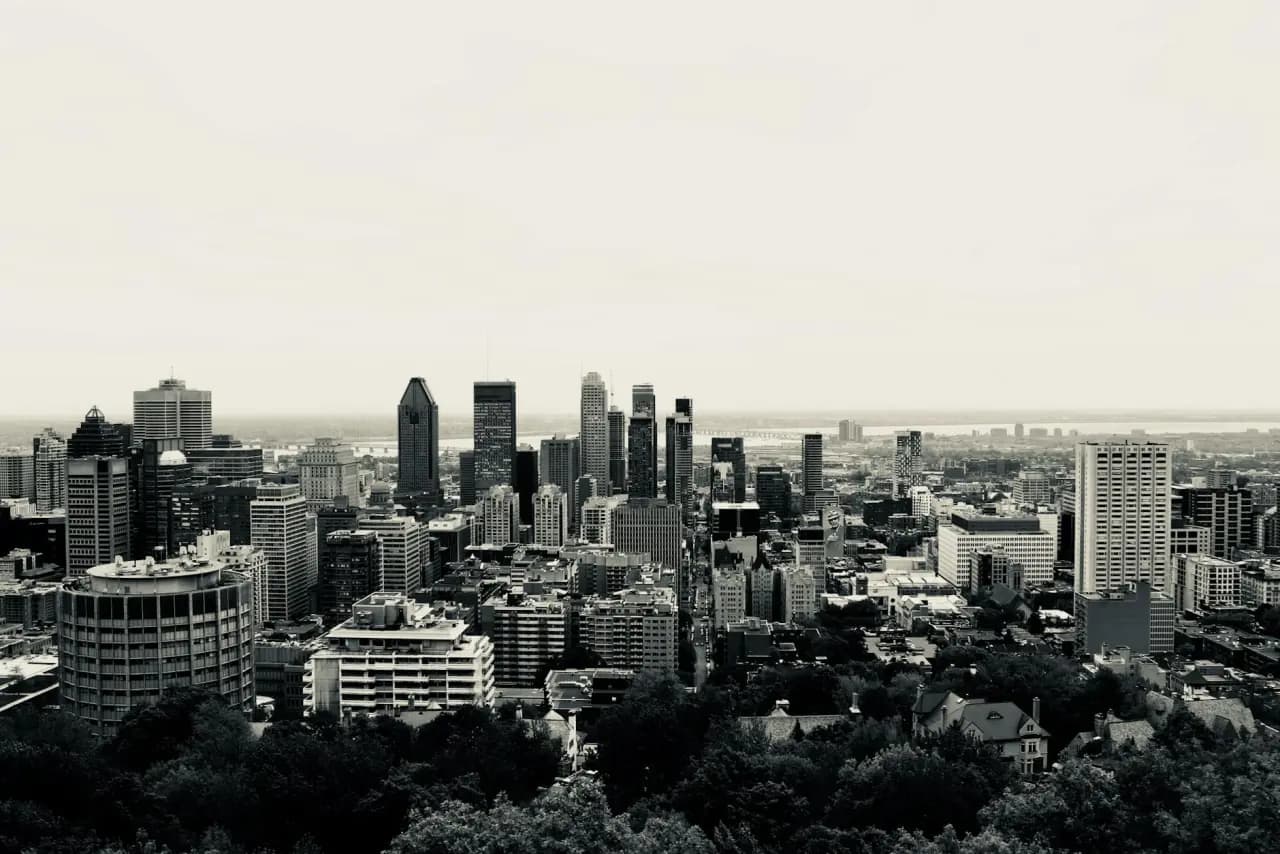 Montreal skyline — executive coaching in Montreal, Quebec, Canada